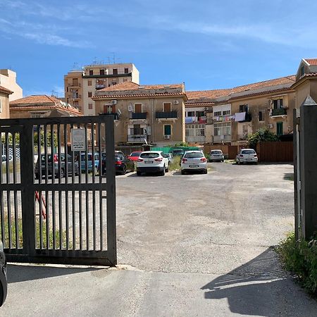 Casa Arenella Appartamento Con Parcheggio Privato 팔레르모 외부 사진
